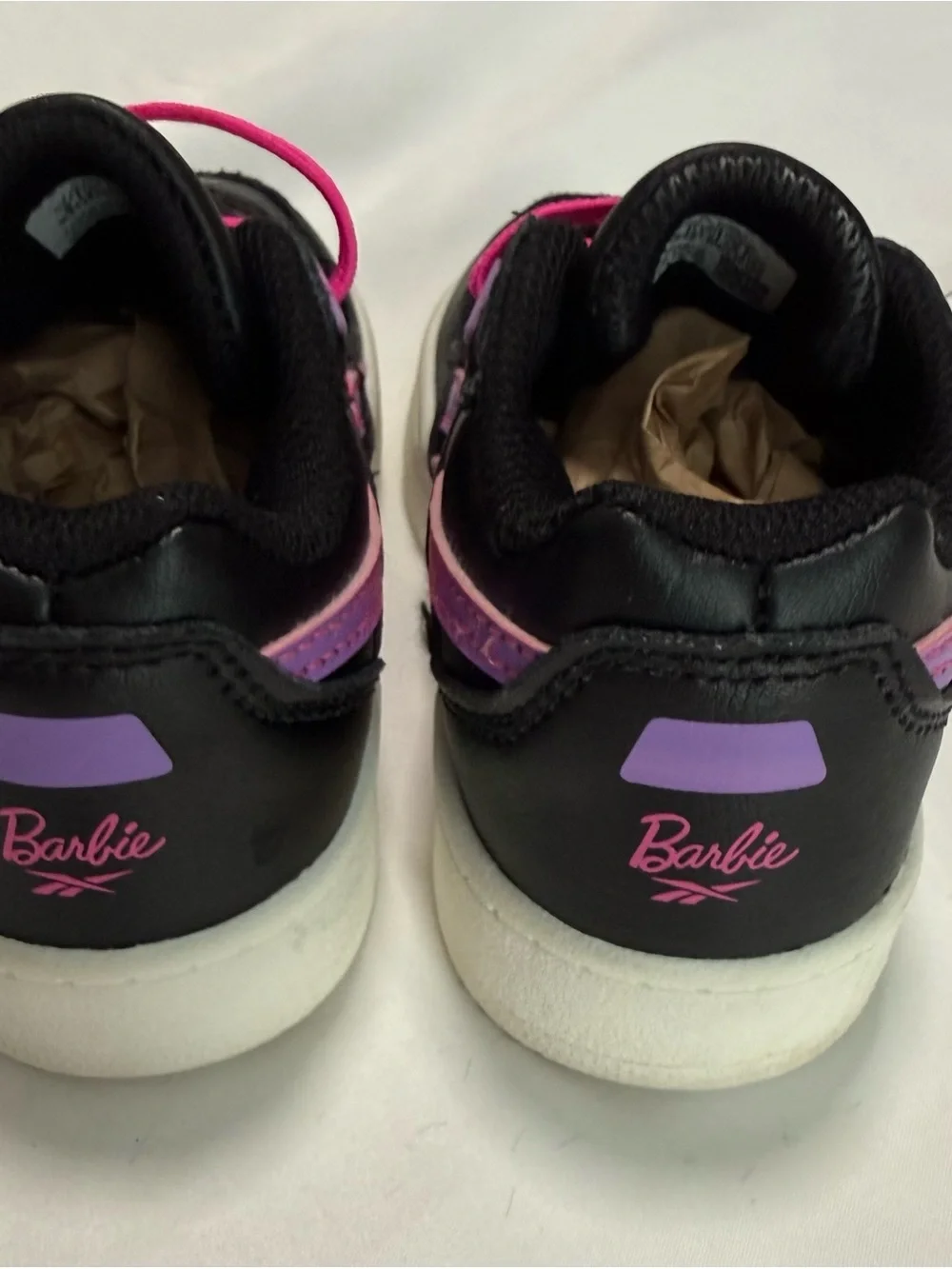 Reebok Kids Black and Hot Pink Low-Top Sneakers
